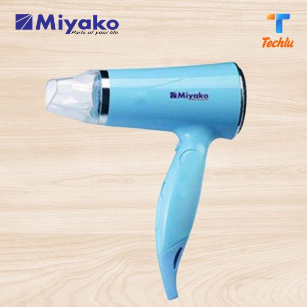 Miyako Hair Dryer Foldable Handle 1200 Watt RCY F7 Brand  : Miyako Model : RCY F7 Product Type: Hair Dryer Power  : 1200 watt Foldable Handle Handhold Concentretor 3 Level Of Working Overheating Protection Safety cut off Drying Fast Noice Level: 70 db Use : Home, Hotel, Salon
